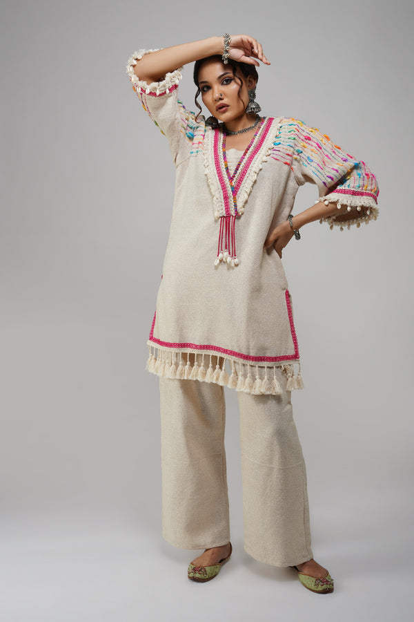 Boho Luxe Handwoven Linen Tunic Set – A Statement of Art & Elegance