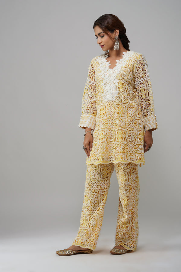 Ivory Lace 2-Piece Suit – A Vision of Timeless Elegance